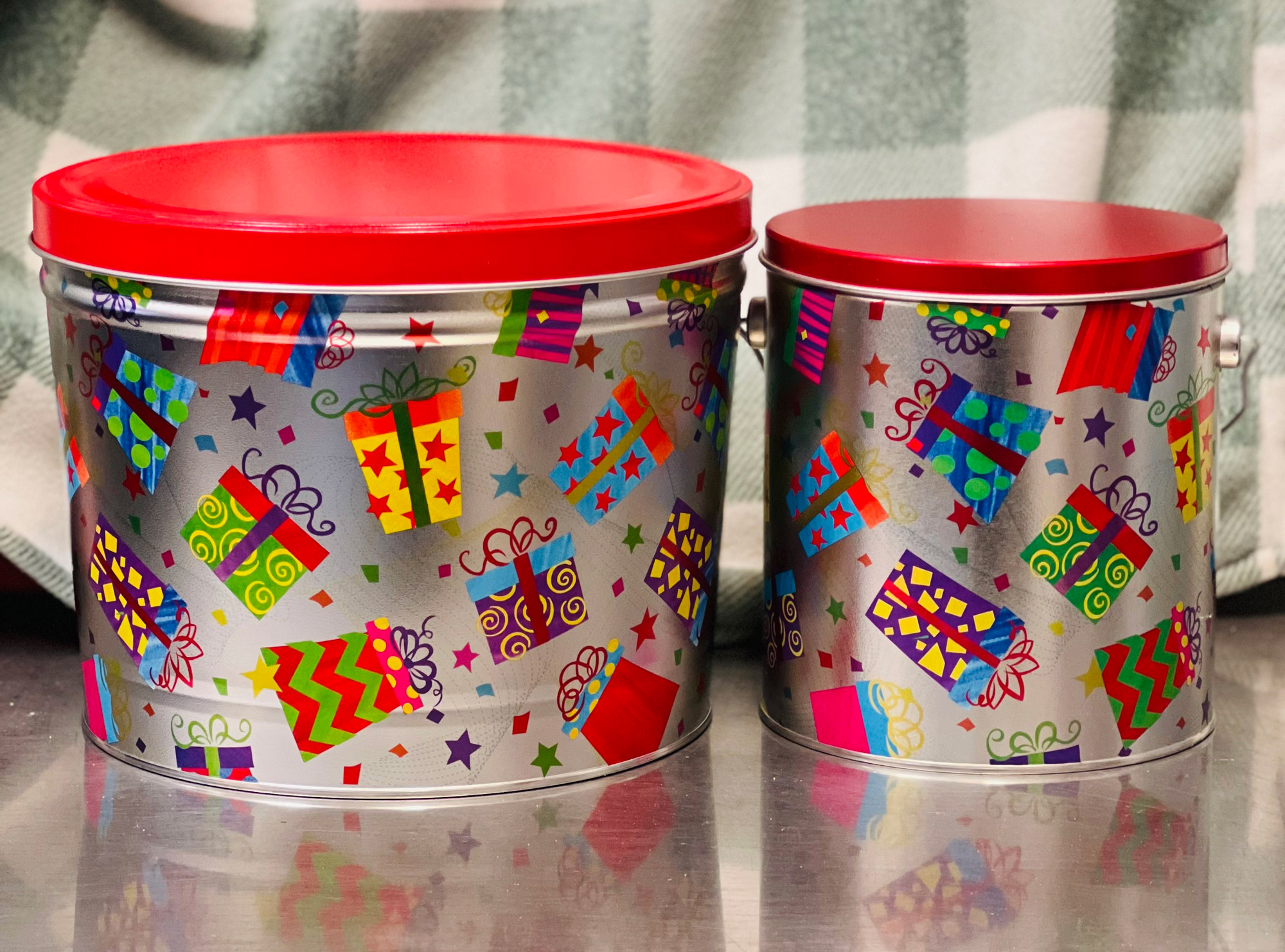 2 Gallon Gift Tins